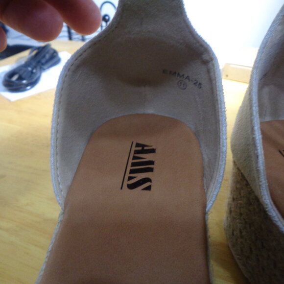 AWS Wedge Sz 11 NWOT - Picture 7 of 8